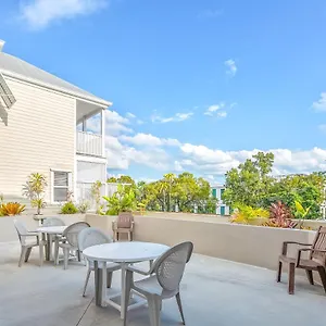 Casa Cubana @ Duval Square R14 Apartment Key West